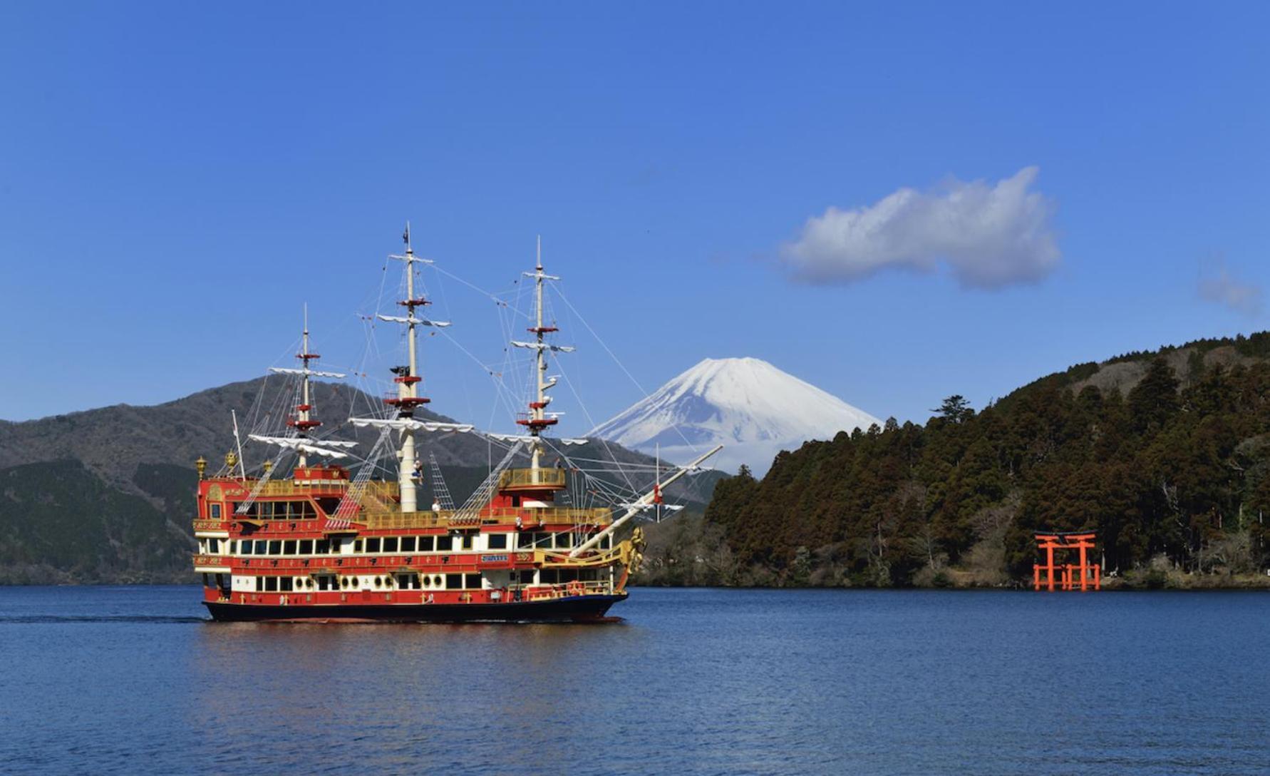 Nordic Oasis: Hakone Shrine Retreat with Fireworks View Apartment Exterior photo